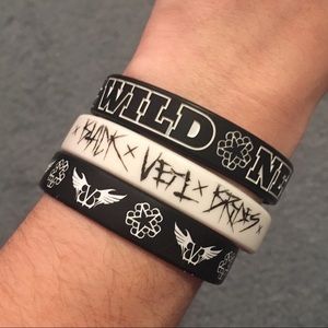 Black Veil Brides Wild Ones Bracelet Set